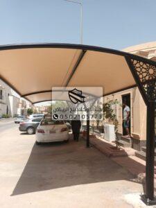 مظلة موقف سيارات خشبية معدنية في الرياض